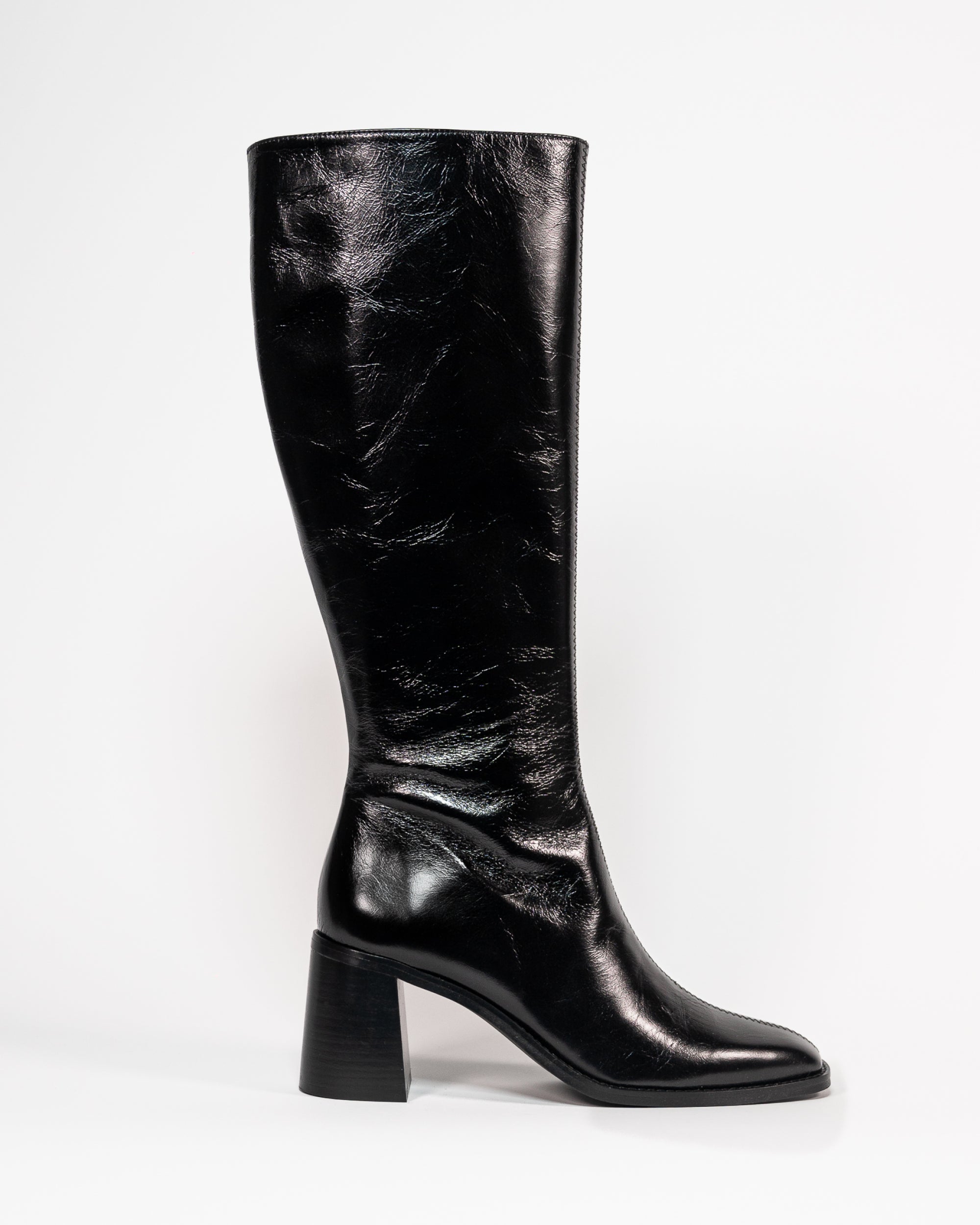 Bottes à talon - cuir noir vernis