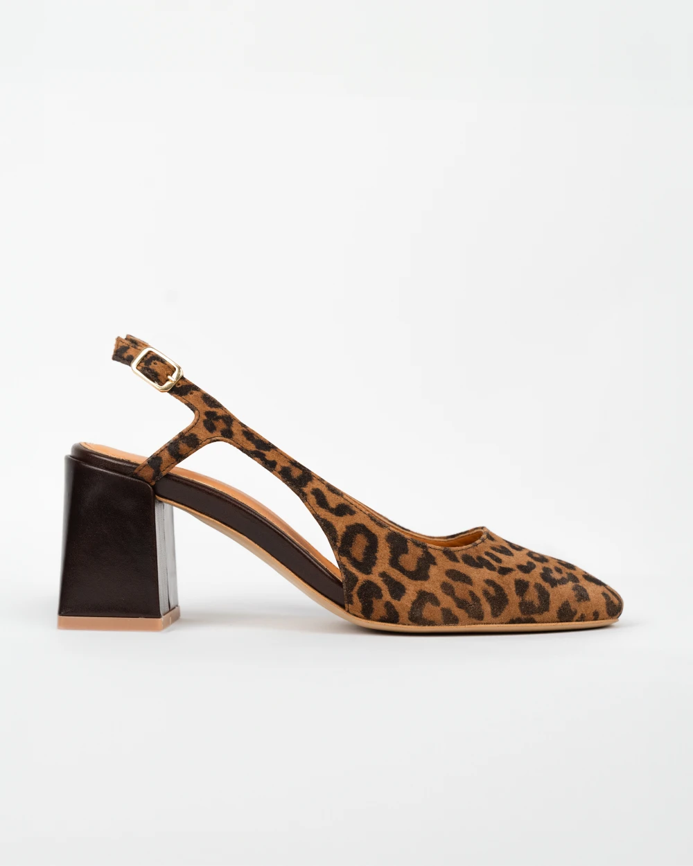 Les slingbacks escarpins en cuir léopard pour femmes. Confortables et élégantes