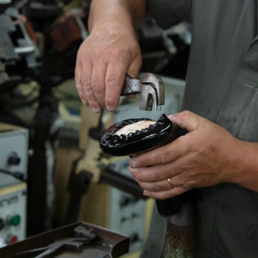 un savoir faire artisanal, avec une fabrication au Portugal, dans un atelier familial