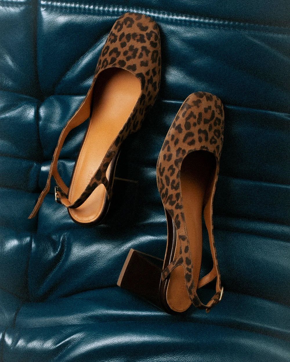 slingbacks escarpins a talon en cuir leopard marron eco-conçus et confortables