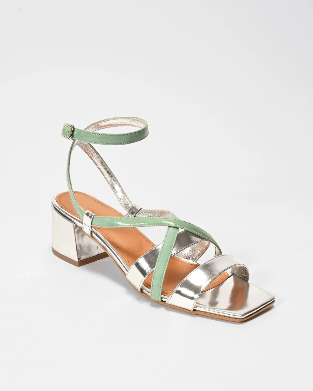 EDUARDO les sandales bicolores à talons carrés avec brides réglables cuir argent et vert d'eau. Idéales pour un mariage